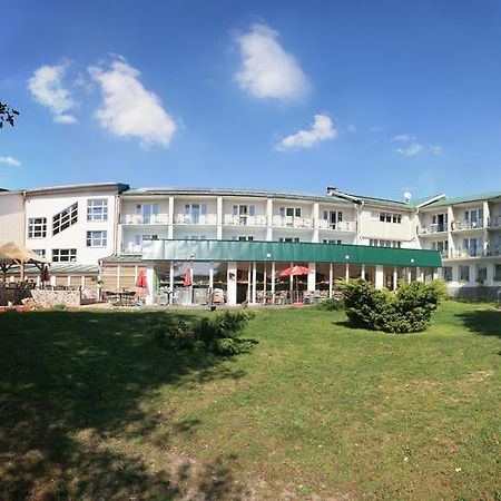 Hotel Riviera Nová Role Buitenkant foto
